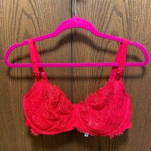 Victoria’s Secret red lace bra 42D